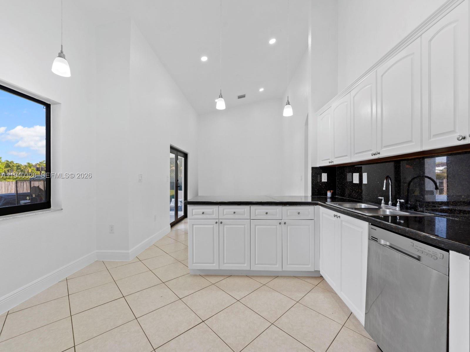 13205 Southwest 218th Terrace Miami, FL 33170 - Photo 24 of 53