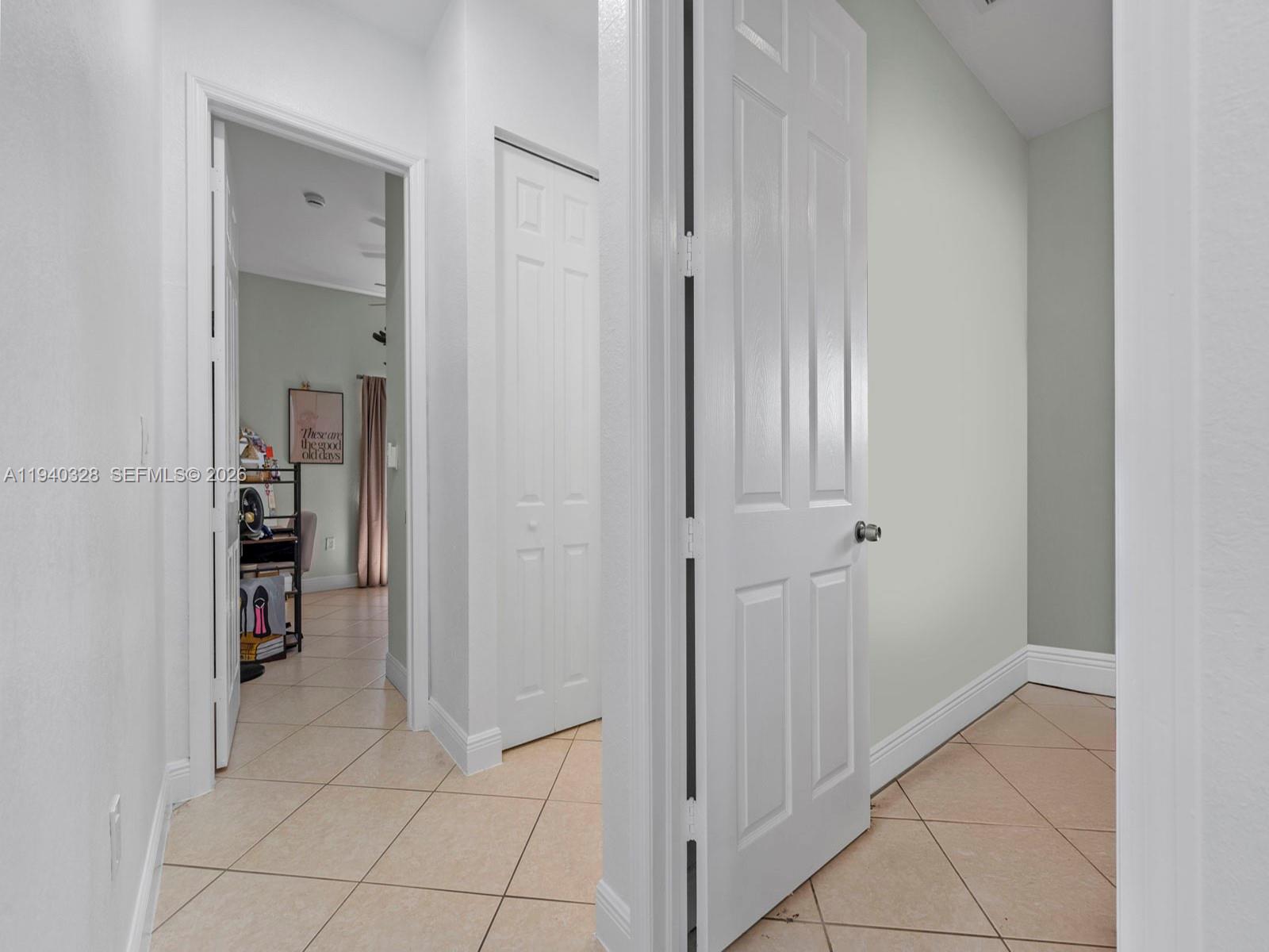 13205 Southwest 218th Terrace Miami, FL 33170 - Photo 28 of 53