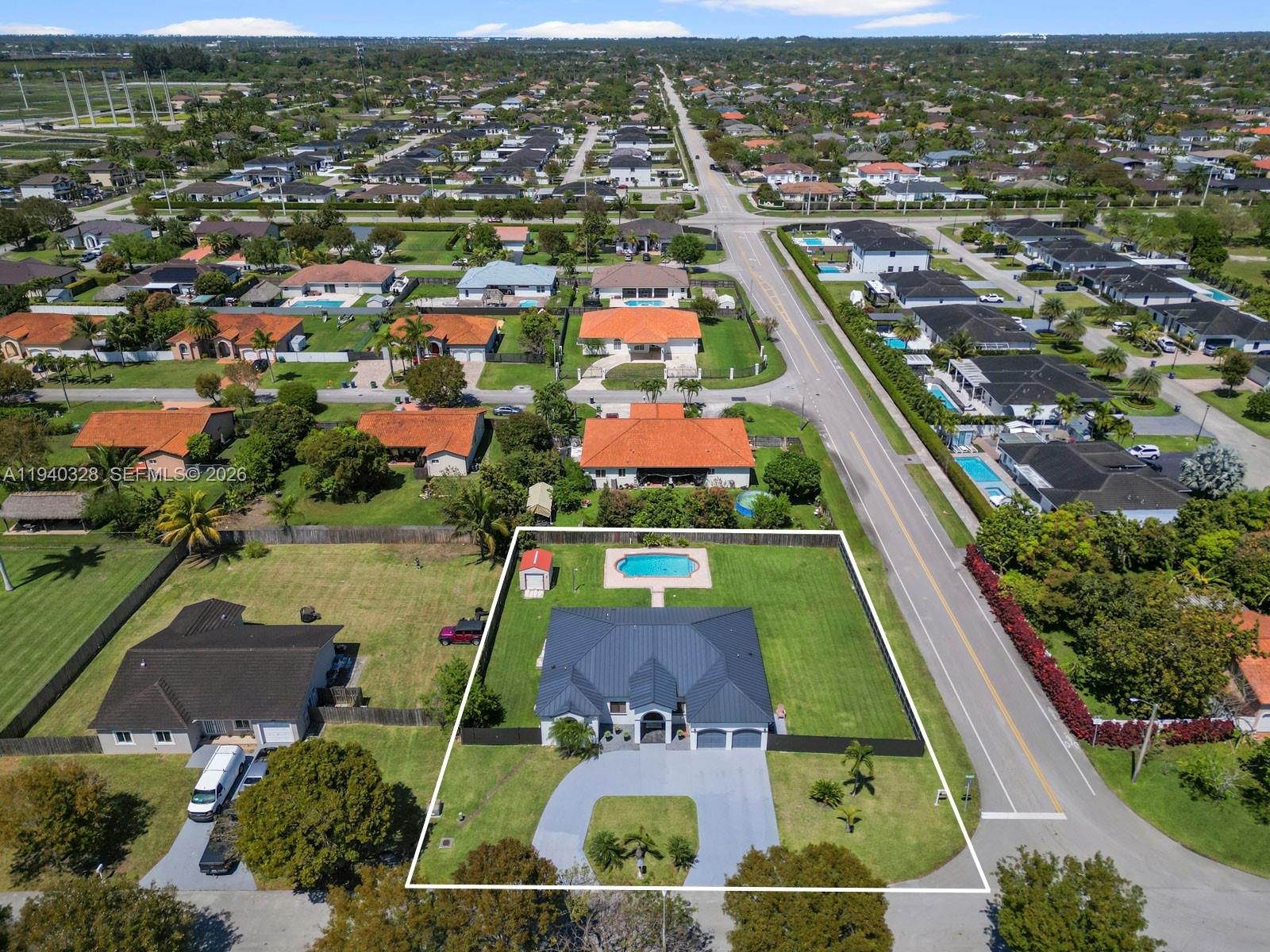 13205 Southwest 218th Terrace Miami, FL 33170 - Photo 4 of 53