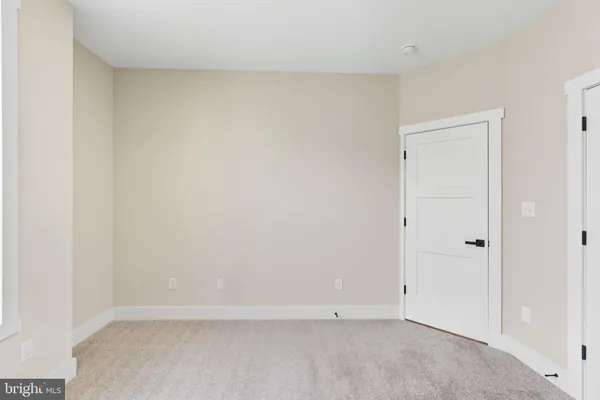 $869,999 | Jingle Bells Court, Shepherdstown, WV 25443