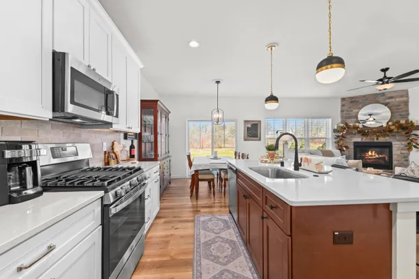 $509,900 | N118-w7360 N118-w7360 Fairway Lane, Cedarburg, WI 53012