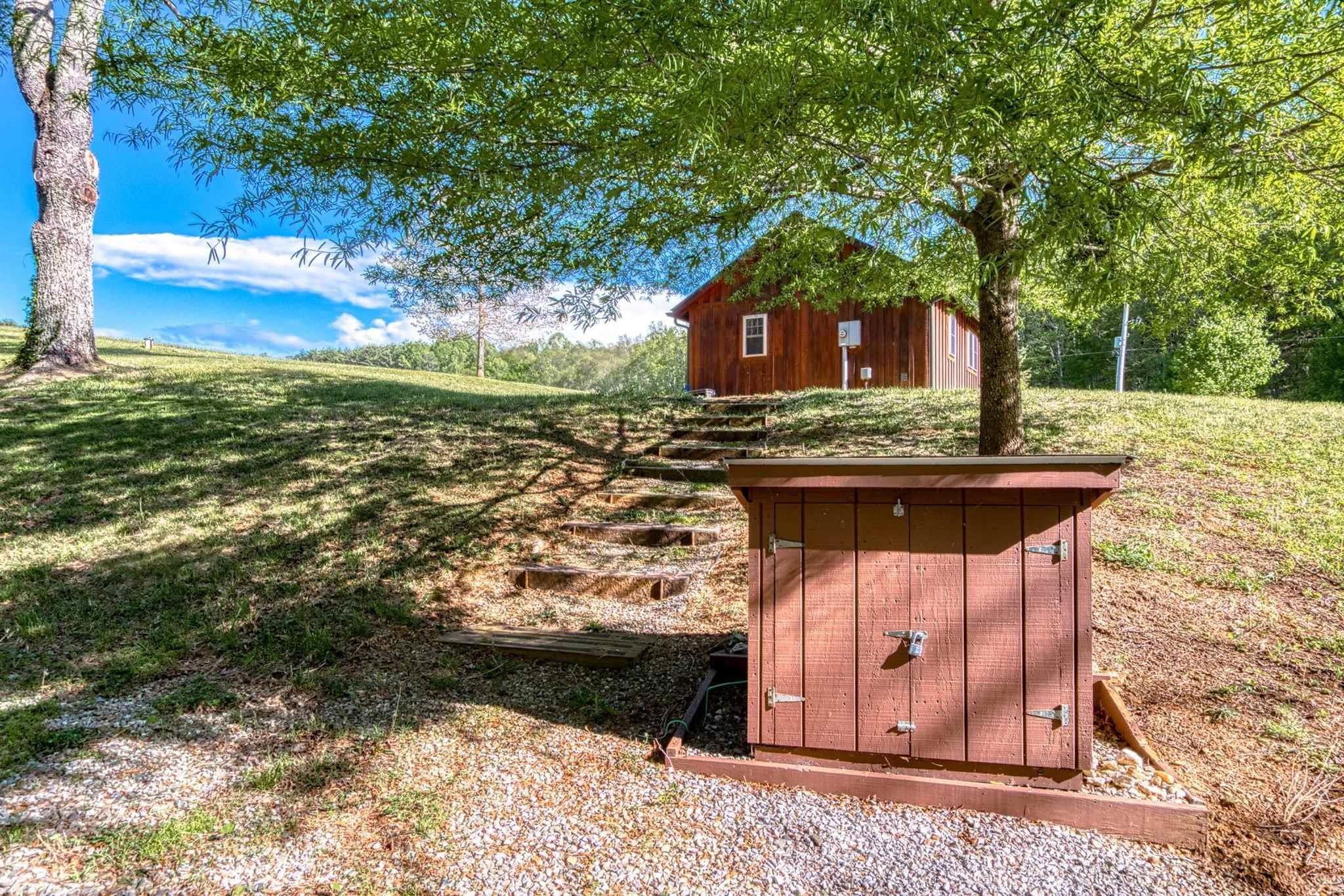 757 Roberson Mill Road Southeast Floyd, VA 24091 - Photo 13 of 31 Gallery Image 13