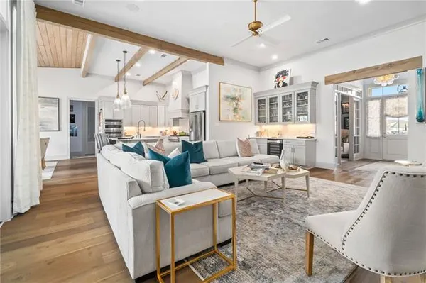 $995,000 | 201 Rue Chantilly, Covington, LA 70433