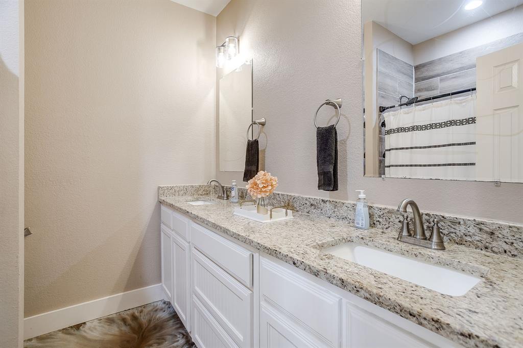 4930 Midway Road Weatherford, TX 76085 - Photo 32 of 40 Gallery Image 32