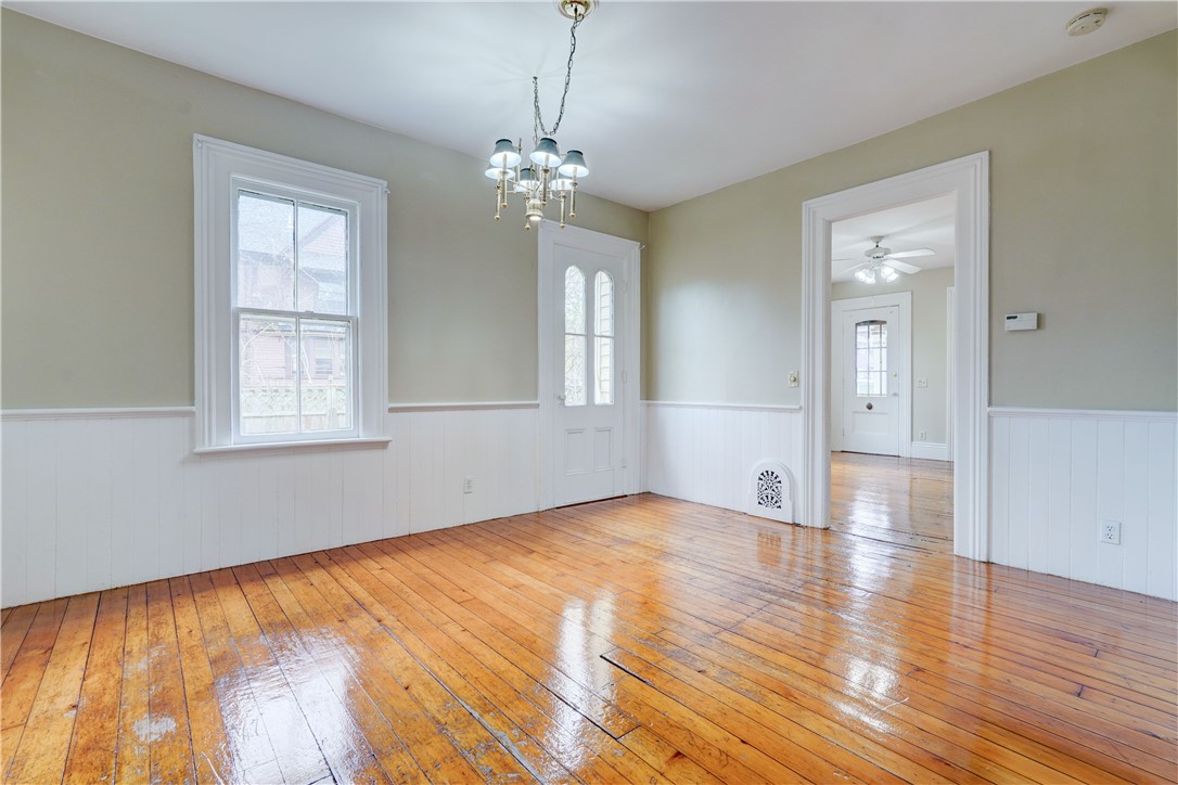 42 Hickory Street Rochester, NY 14620 - Photo 18 of 41