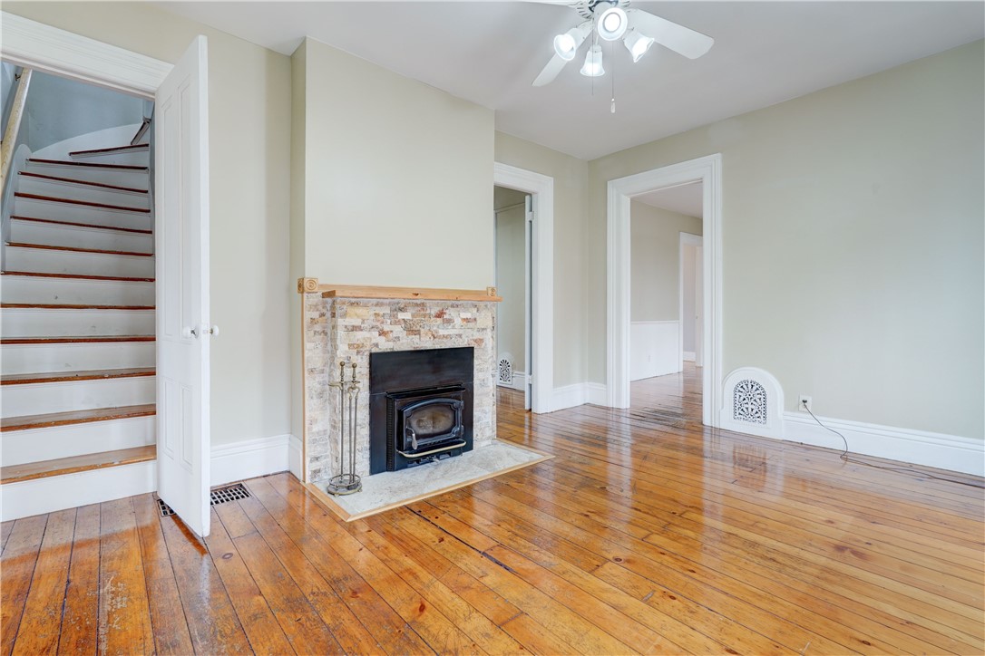 42 Hickory Street Rochester, NY 14620 - Photo 7 of 41