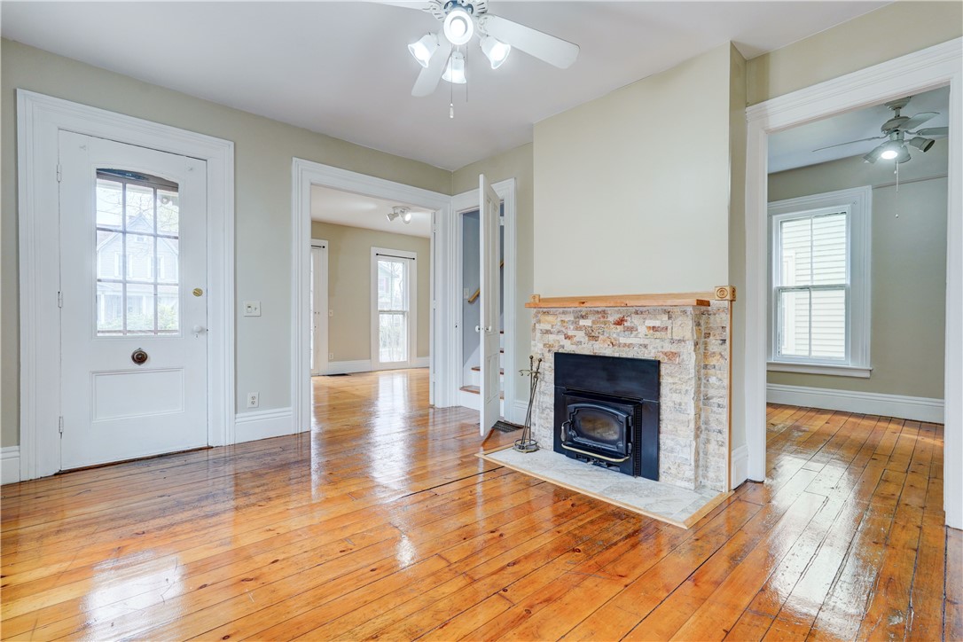 42 Hickory Street Rochester, NY 14620 - Photo 9 of 41