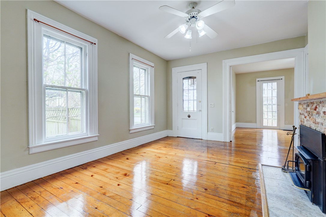 42 Hickory Street Rochester, NY 14620 - Photo 10 of 41