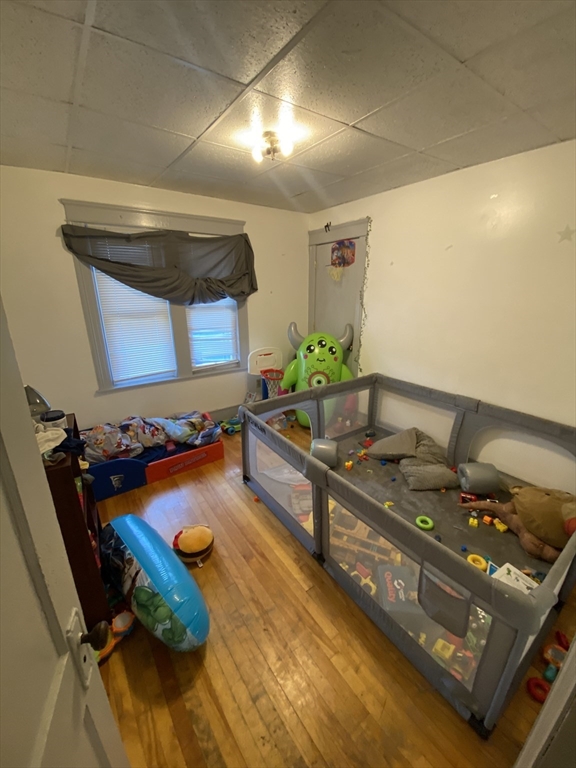 9 Fifth Avenue Worcester, MA 01607 - Photo 35 of 41 a kitchen with furniture and a wooden floor
