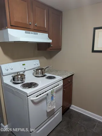 $95,000 | 4330 Plaza Gate Lane South, Unit 101, Jacksonville, FL 32217