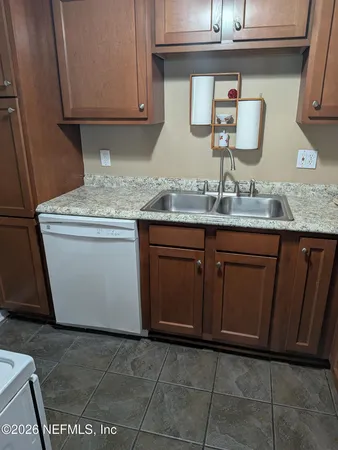 $95,000 | 4330 Plaza Gate Lane South, Unit 101, Jacksonville, FL 32217