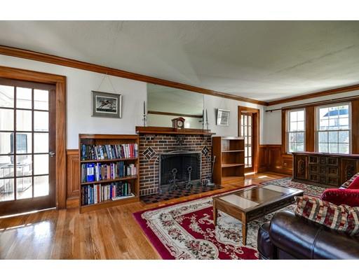 33 Mills Road Needham, MA 02494 - Photo 8 of 17 Gallery Image 8