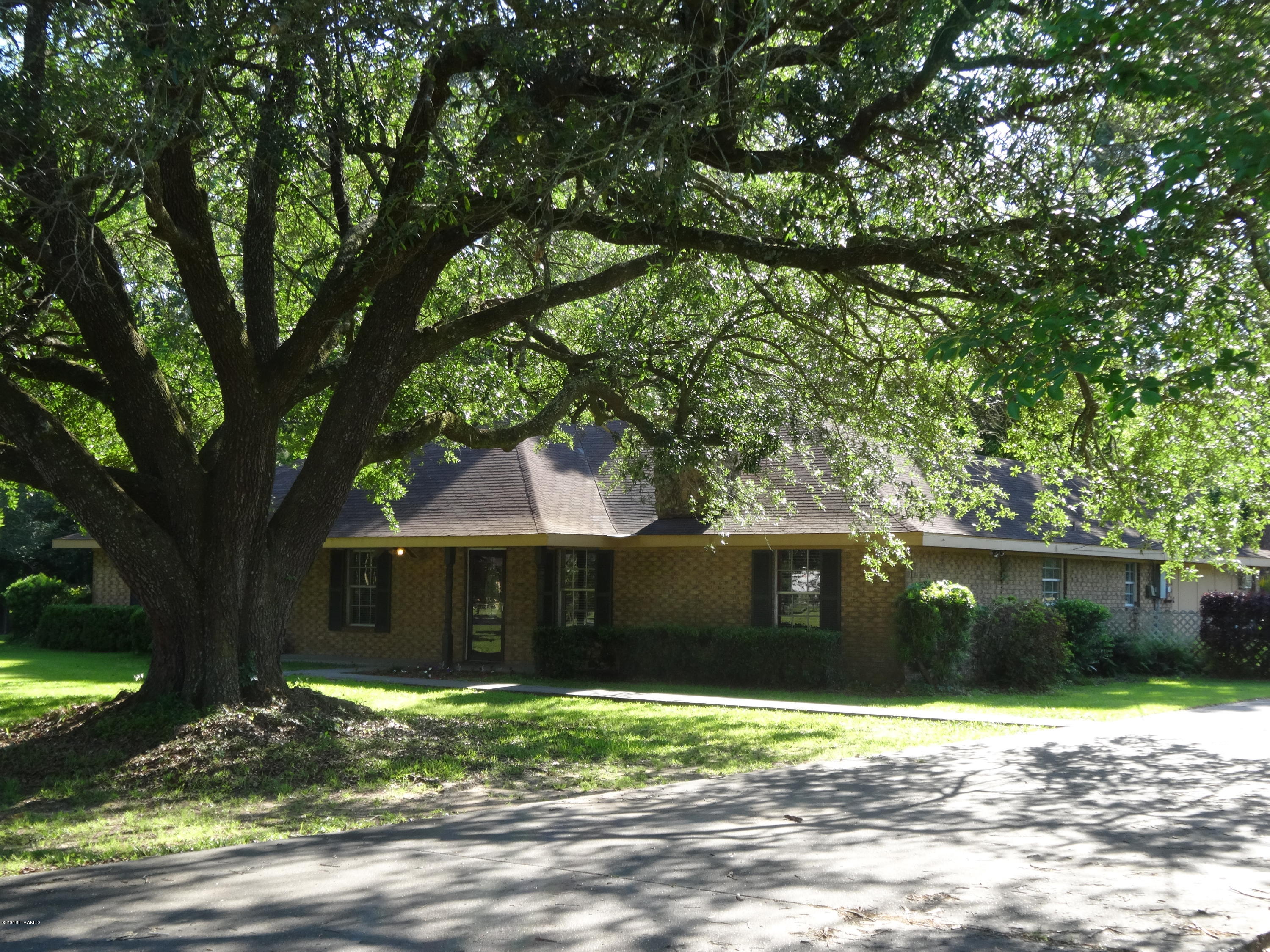 177 Atlas Road Youngsville, LA 70592 - Photo 1 of 33 Front View