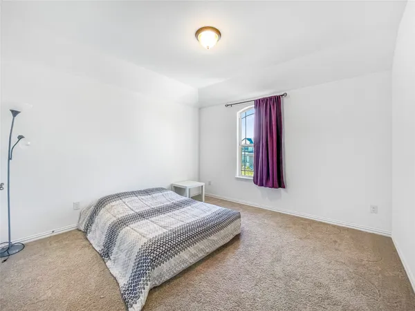 $2,800 | 114 Contrada Grace Lane, Hutto, TX 78634