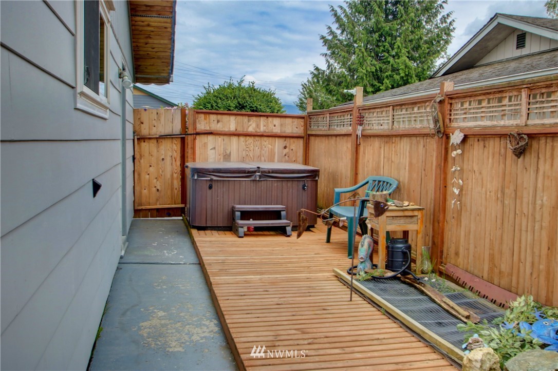 9027 Fruitdale Road Sedro-Woolley, WA 98284 - Photo 14 of 36 Gallery Image 14