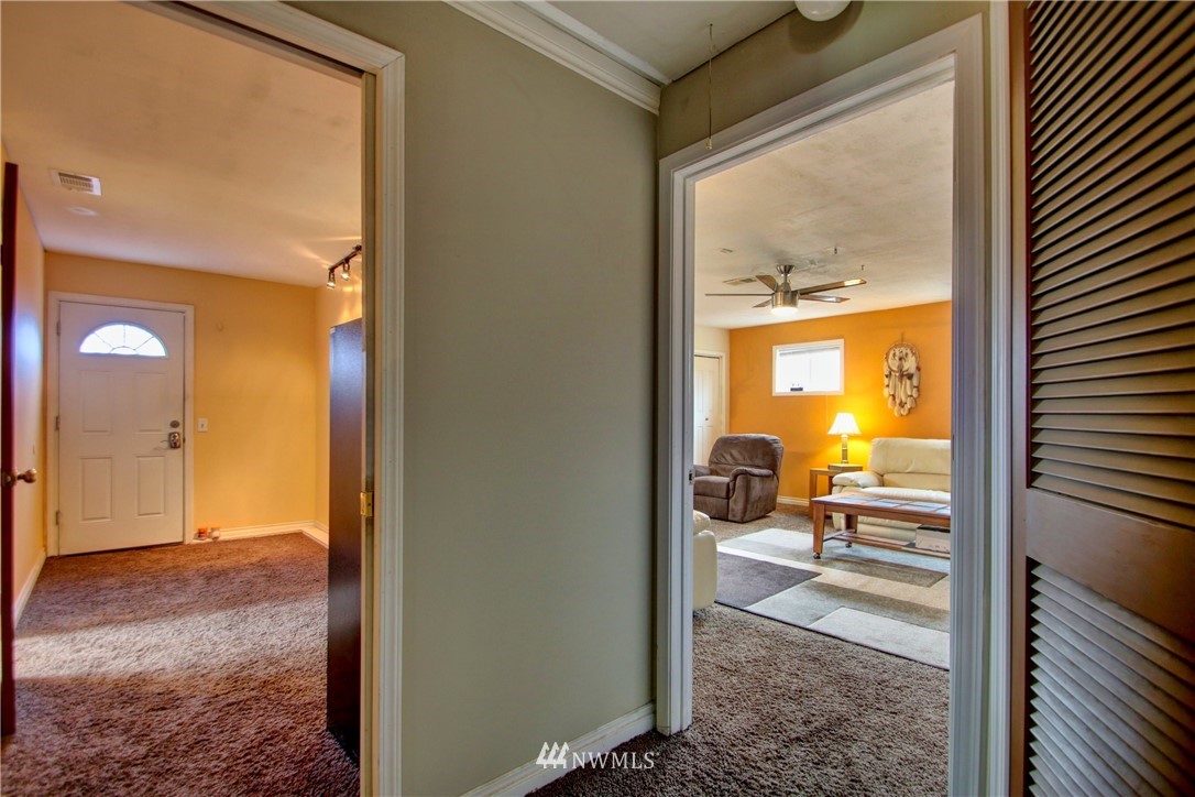 9027 Fruitdale Road Sedro-Woolley, WA 98284 - Photo 15 of 36 Gallery Image 15