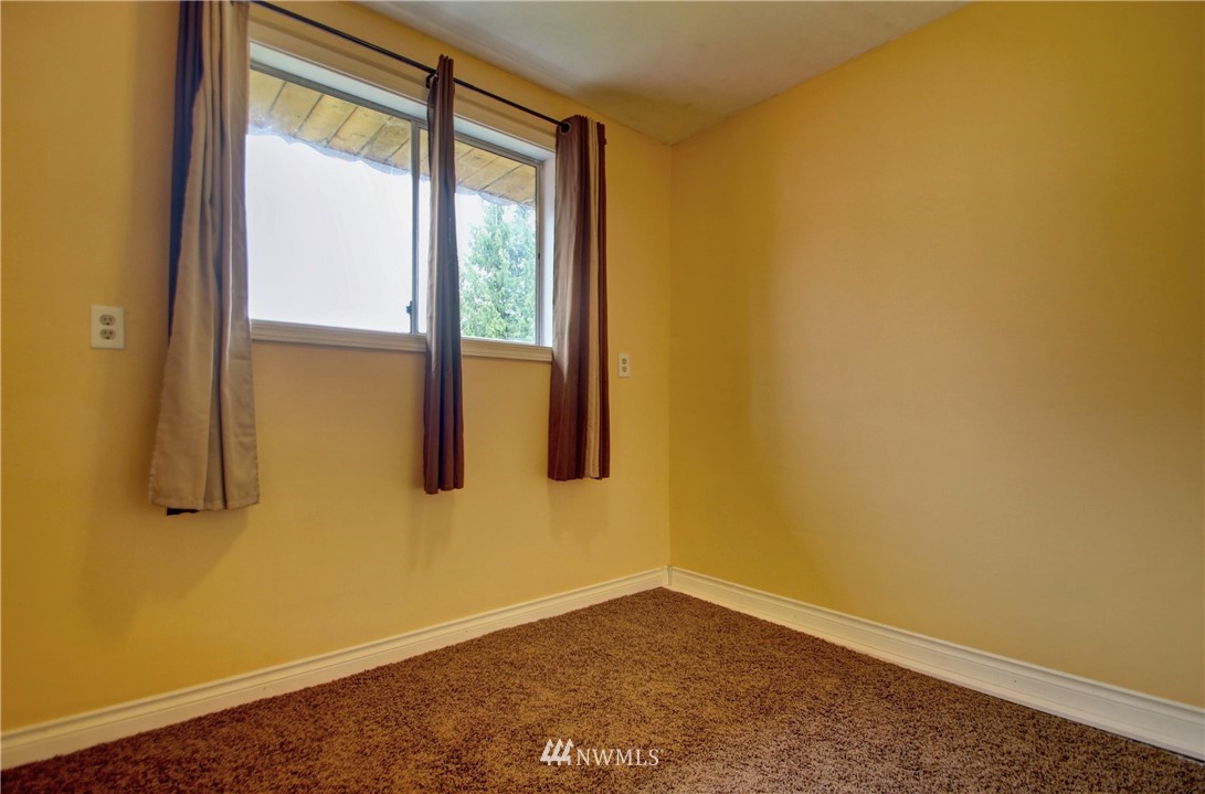 9027 Fruitdale Road Sedro-Woolley, WA 98284 - Photo 17 of 36 Gallery Image 17