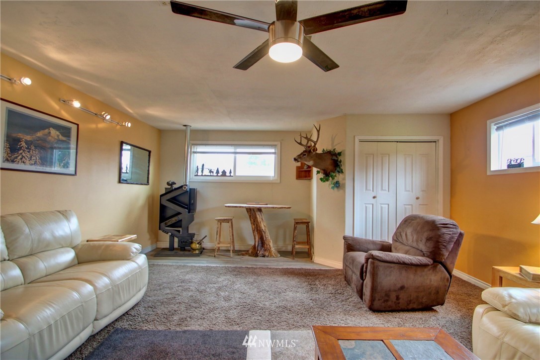 9027 Fruitdale Road Sedro-Woolley, WA 98284 - Photo 20 of 36 Gallery Image 20