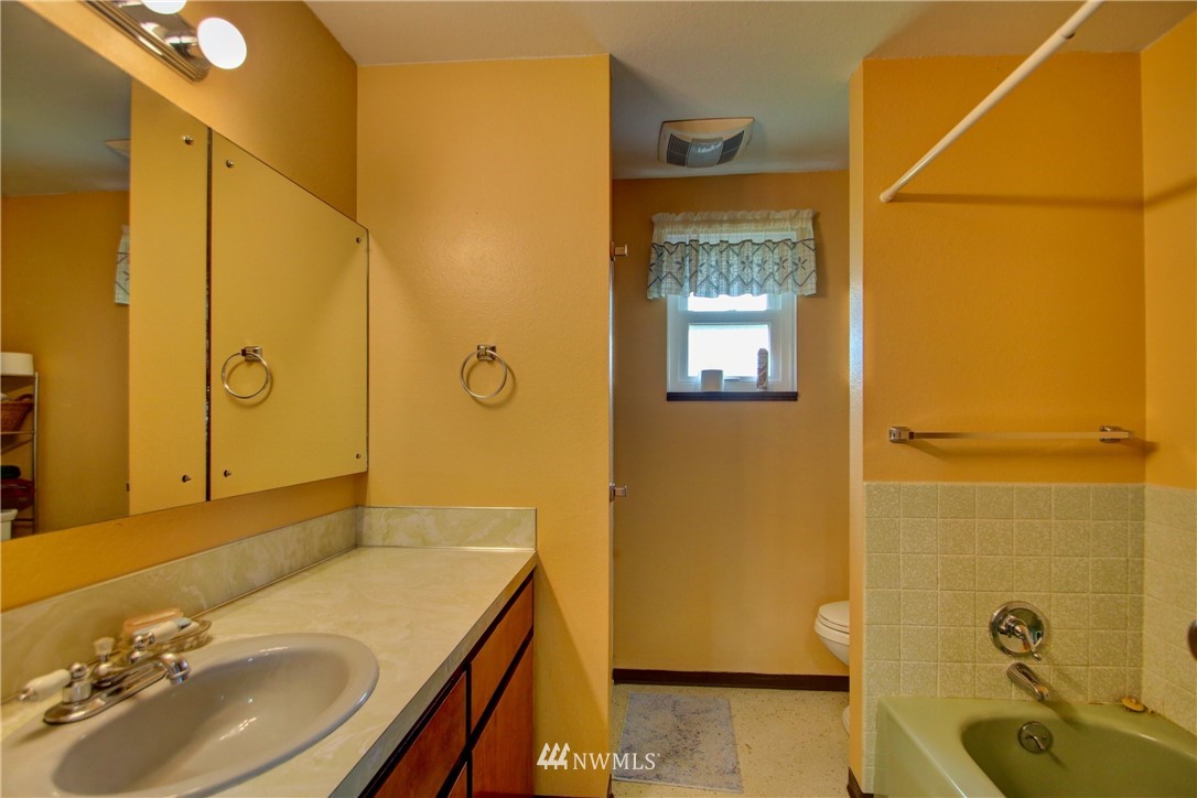 9027 Fruitdale Road Sedro-Woolley, WA 98284 - Photo 21 of 36 Gallery Image 21