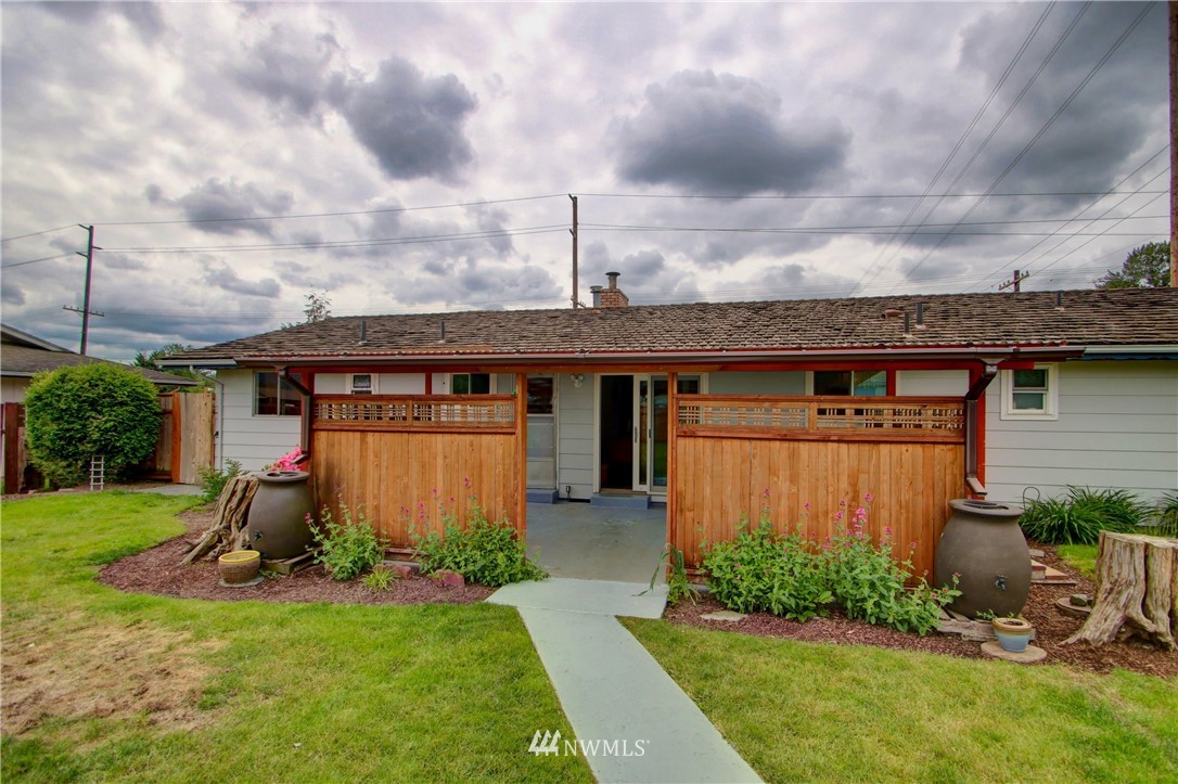 9027 Fruitdale Road Sedro-Woolley, WA 98284 - Photo 27 of 36 Gallery Image 27