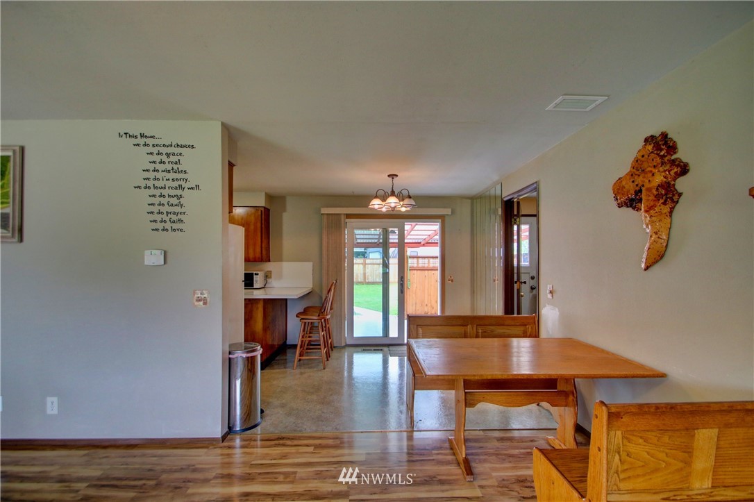 9027 Fruitdale Road Sedro-Woolley, WA 98284 - Photo 7 of 36 Gallery Image 7