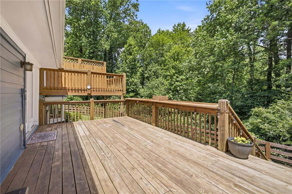 9040 Ruby Lane Gainesville, GA 30506 - Photo 11 of 43