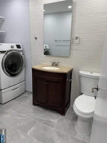 $2,600 | 25 Pavonia Avenue, Unit 2, Kearny, NJ 07032