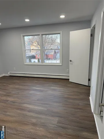 $2,600 | 25 Pavonia Avenue, Unit 2, Kearny, NJ 07032