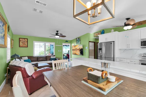 $649,000 | 29313 Coconut Palm Drive, Big Pine Key, FL 33043