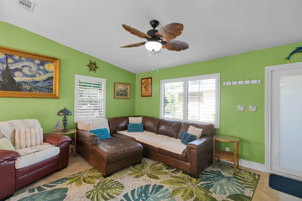 $649,000 | 29313 Coconut Palm Drive, Big Pine Key, FL 33043