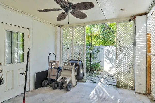 $649,000 | 29313 Coconut Palm Drive, Big Pine Key, FL 33043