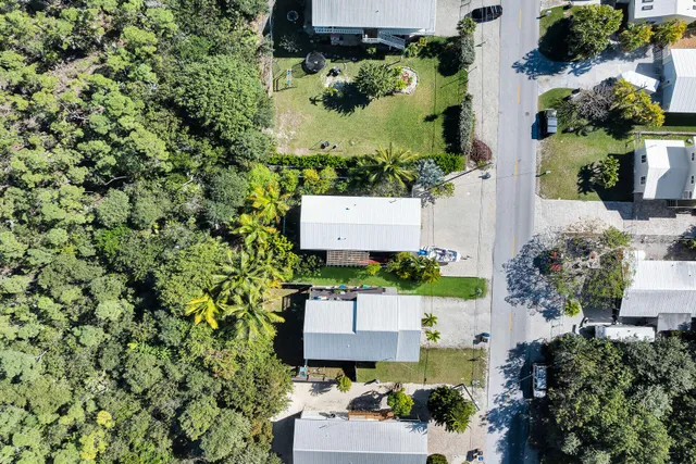 $665,000 | 29313 Coconut Palm Drive, Big Pine Key, FL 33043