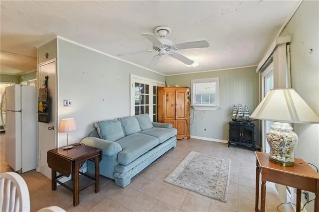 $185,000 | 4958 Anthony Lane, Barataria, LA 70036