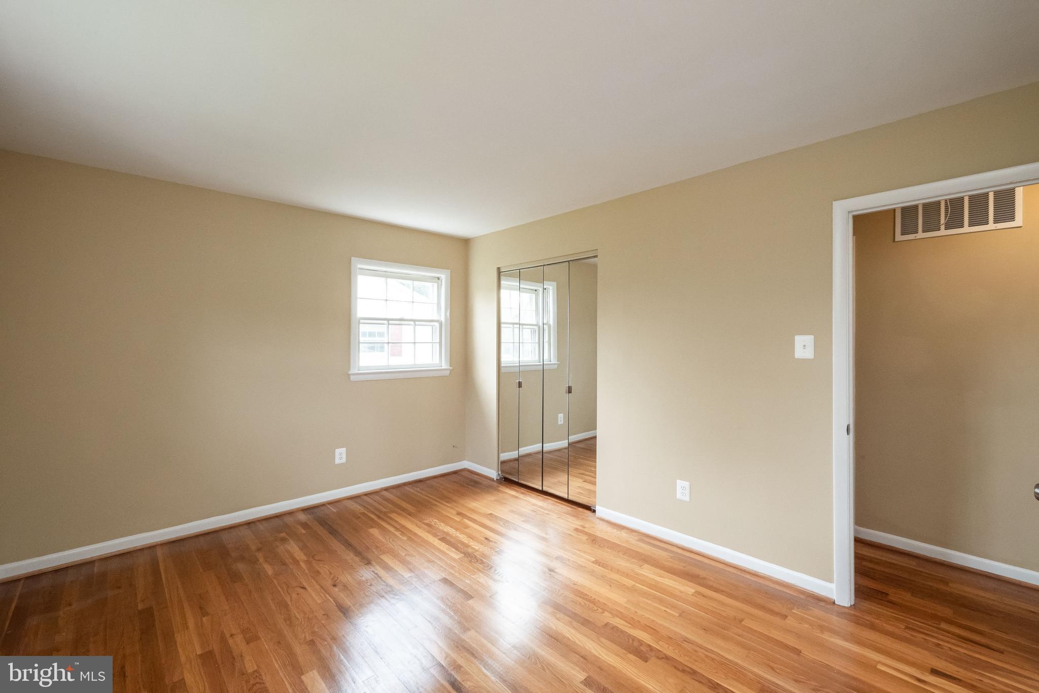 7802 Hayfield Road Alexandria, VA 22315 - Photo 13 of 34 Master Bedroom