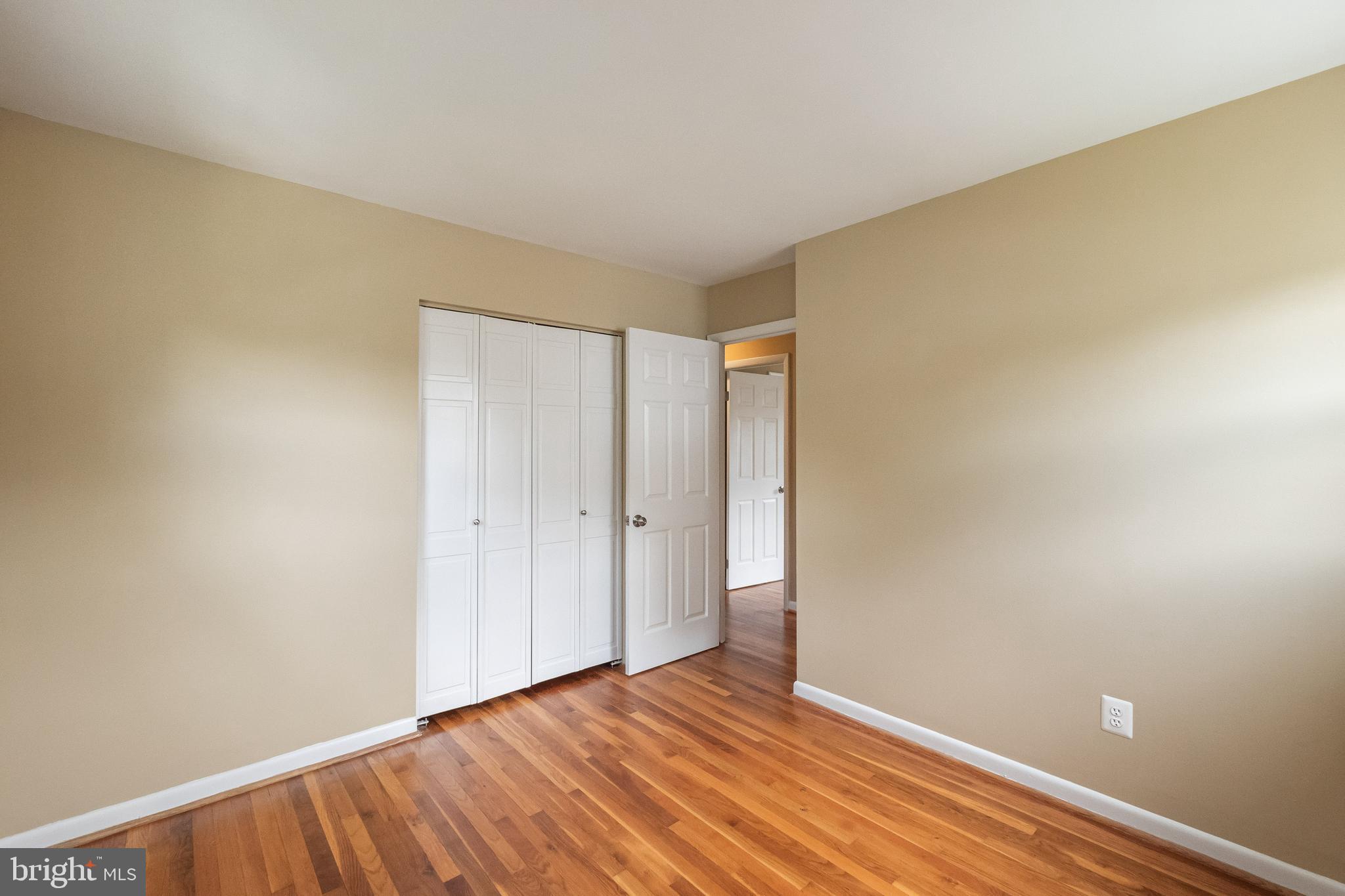 7802 Hayfield Road Alexandria, VA 22315 - Photo 17 of 34 Bedroom 2
