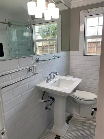 $1,750 | 2001 17th Street, Garland, TX 75041