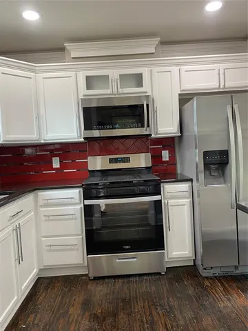 $1,750 | 2001 17th Street, Garland, TX 75041