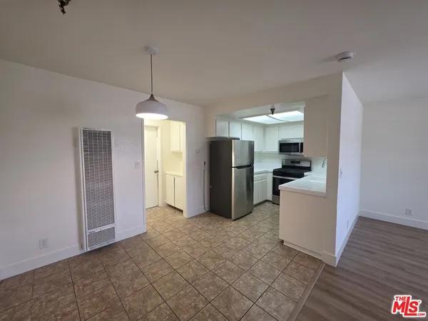 $1,700 | 3204 139th Street, Unit 2, Hawthorne, CA 90250