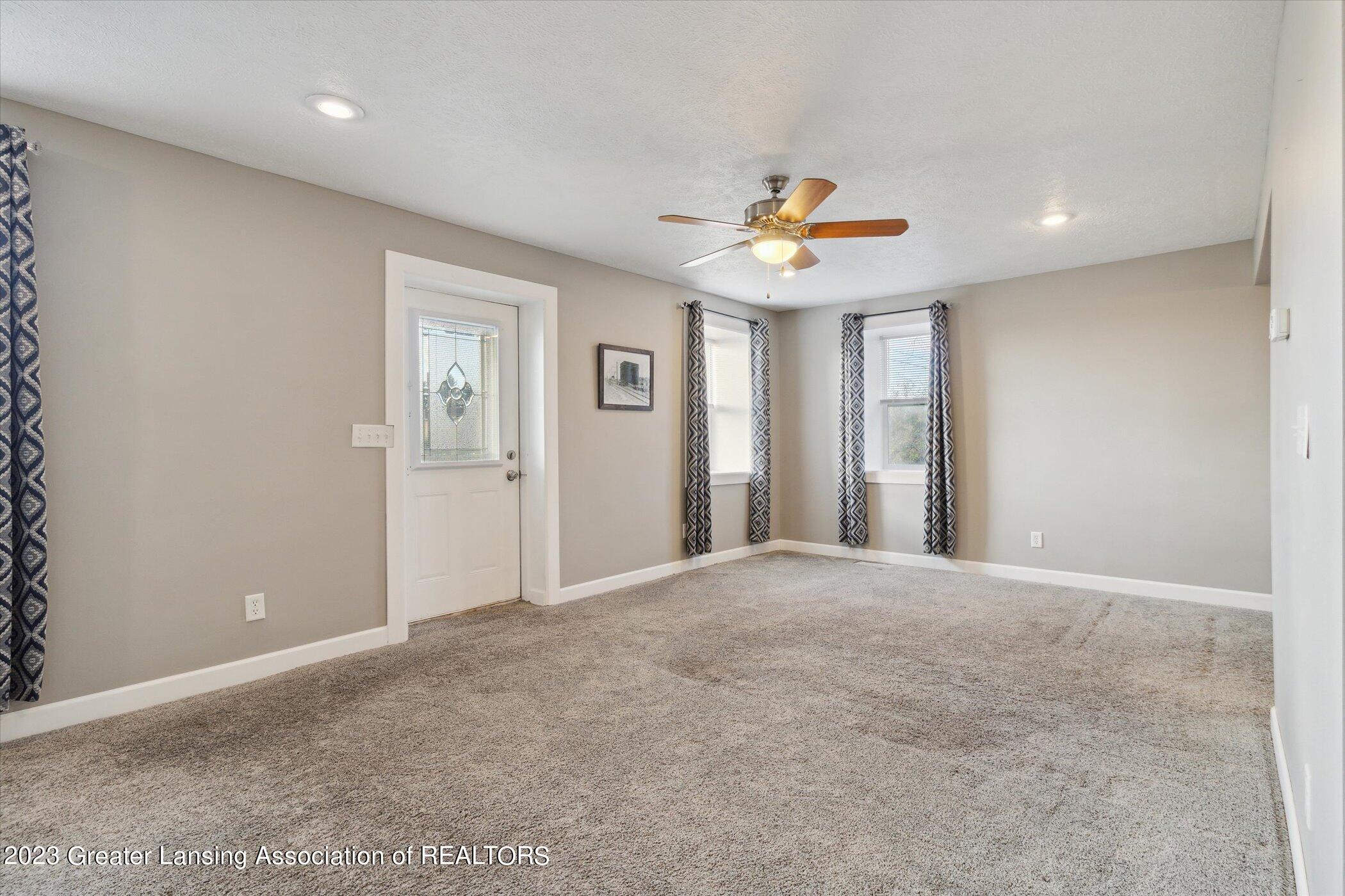 6823 Loomis Road Dewitt, MI 48820 - Photo 13 of 36 10-6823-W-Loomis-Rd-St-Johns-MI-48879-Wi