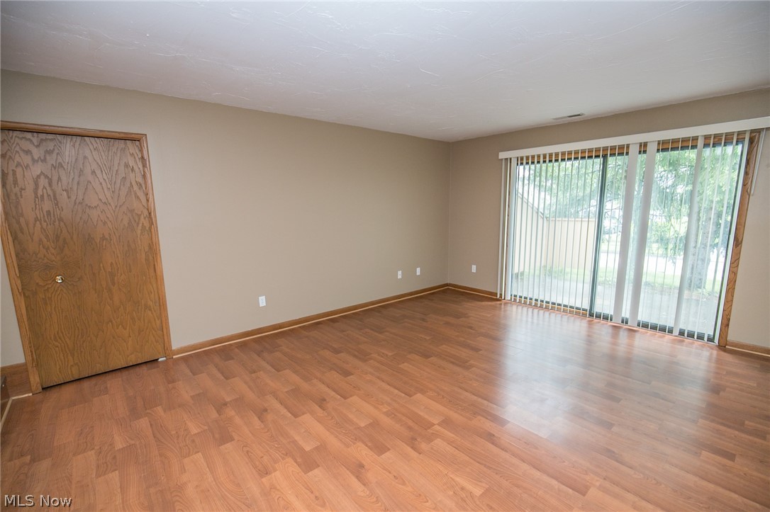 1408 Loop Road Kent, OH 44240 - Photo 3 of 28 Gallery Image 3