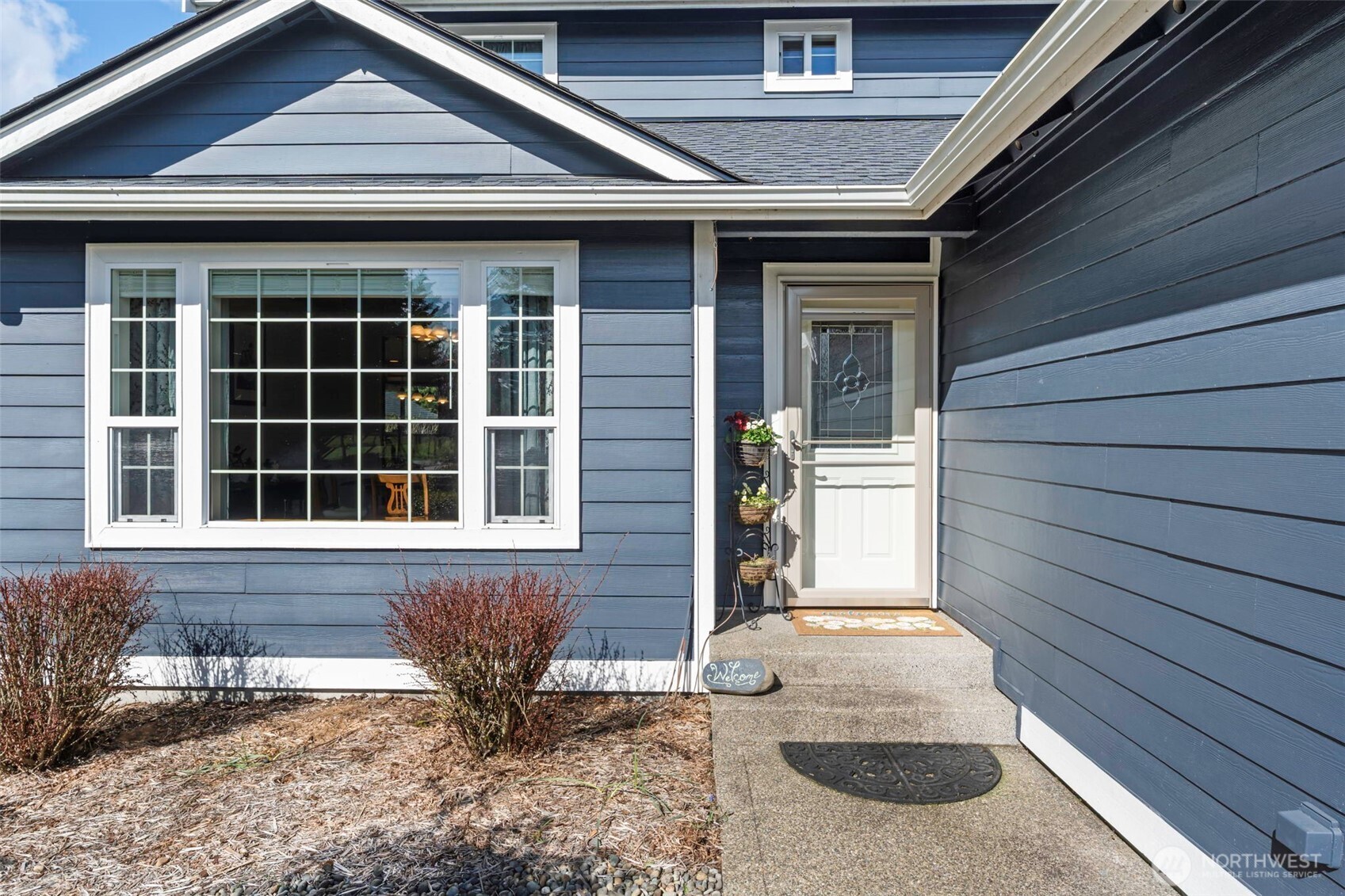 8910 Lavaliere Meadows Lane Southwest Rochester, WA 98579 - Photo 3 of 40 Gallery Image 3