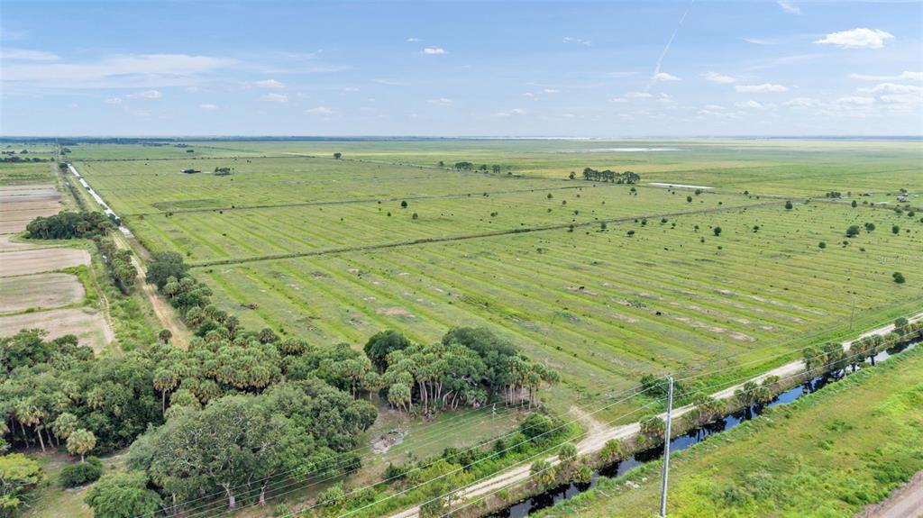 Northeast 304th Street Okeechobee, FL 34972 - Photo 5 of 8