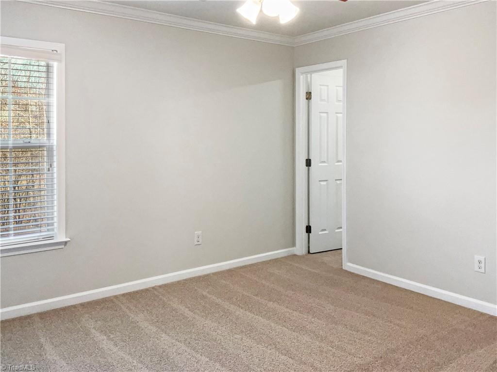 142 Everidge Road Winston-Salem, NC 27103 - Photo 20 of 24 Gallery Image 20