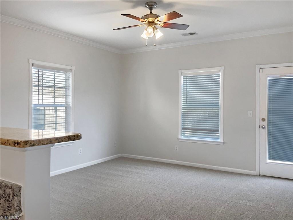 142 Everidge Road Winston-Salem, NC 27103 - Photo 3 of 24 Gallery Image 3