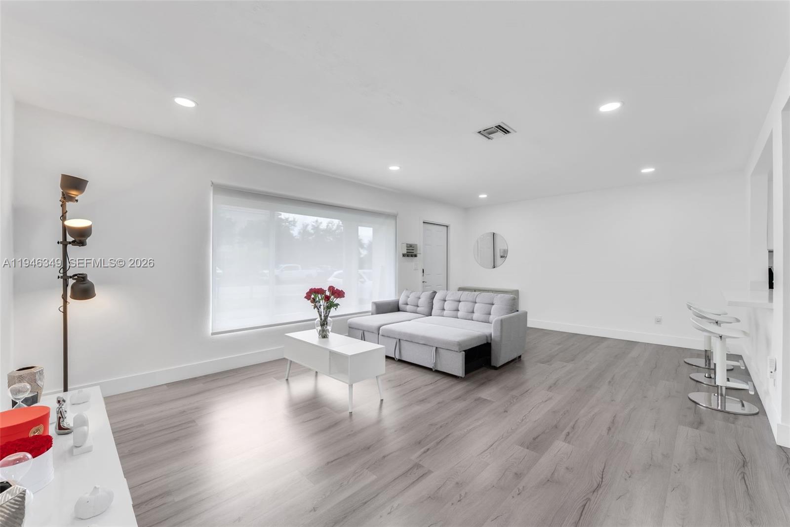 195 Northwest 115th Street Miami, FL 33168 - Photo 3 of 32