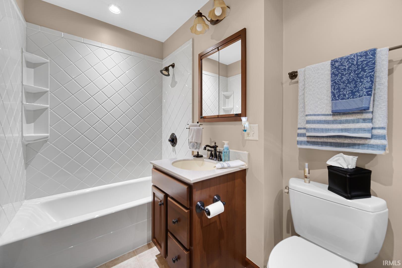 4831 York Road South Bend, IN 46614 - Photo 9 of 27 Gallery Image 9