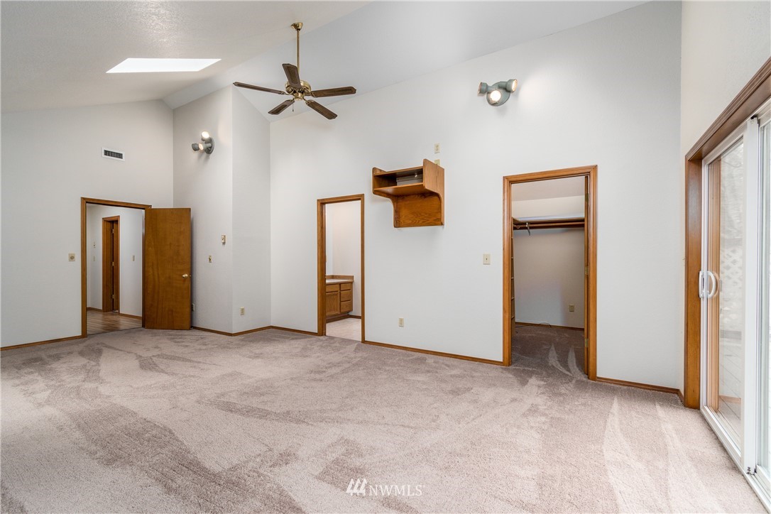 1320 Coal Creek Road Longview, WA 98632 - Photo 20 of 34 a view of a livingroom with a staircase