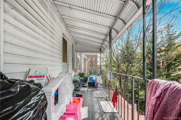 $949,000 | 748 East 225th Street | Wakefield