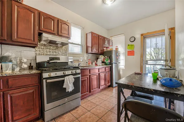 $949,000 | 748 East 225th Street | Wakefield