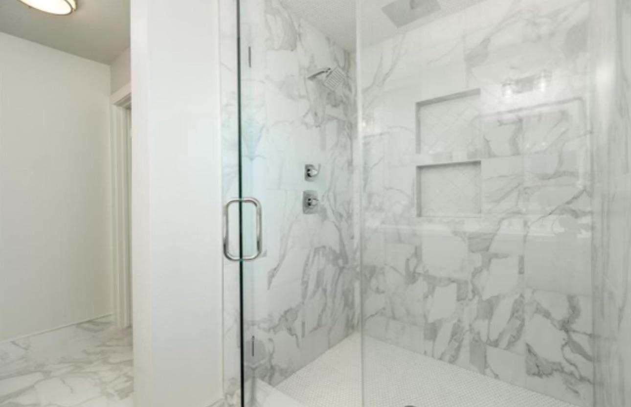 10618 Cranbrook Road Houston, TX 77042 - Photo 13 of 18